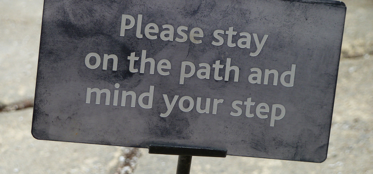 Stay on the path and mind your step by Magnus D (CC BY 2.0)